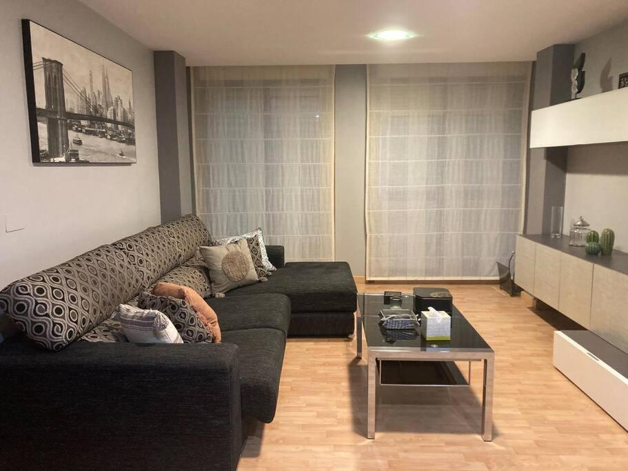 Hyp - Brincadeira Apartment Puentesampayo ภายนอก รูปภาพ